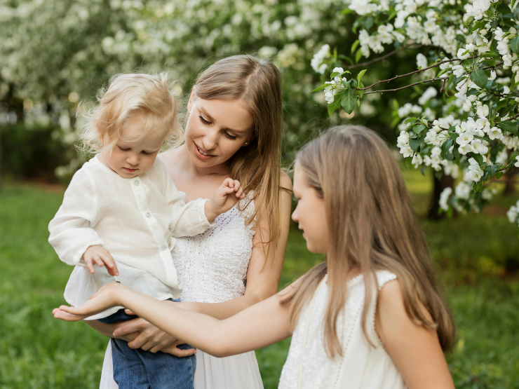 simone-grams-garten-familie
